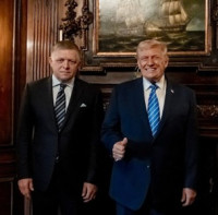 Zaujalo nás. Experti: Trump hľadá v EÚ spojencov, ktorí „nepodľahli liberalizmu“. Slovensko tam zapadá